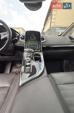 Мінівен Renault Espace 2015 в 