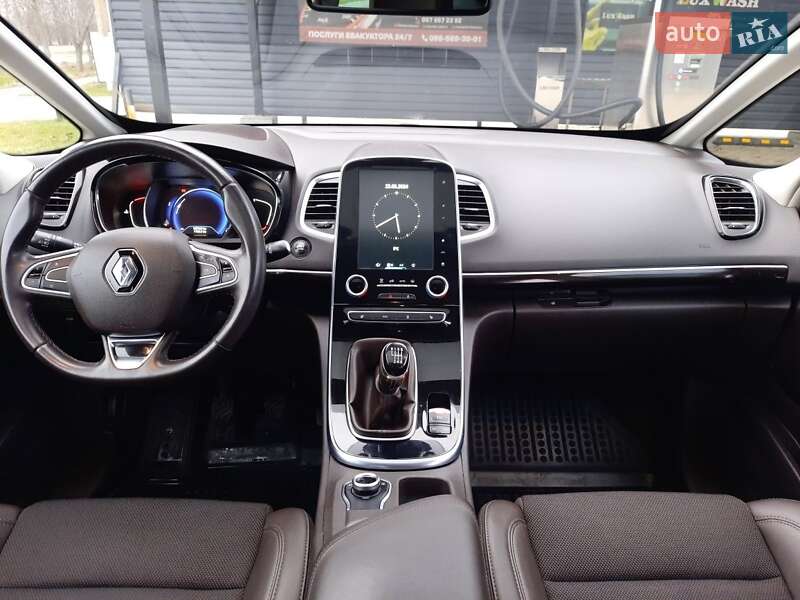 Минивэн Renault Espace 2016 в Миргороде