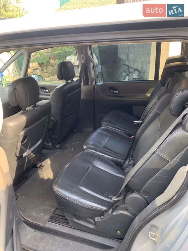 Минивэн Renault Espace 2005 в Павлограде