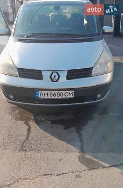 Минивэн Renault Espace 2004 в Коростене