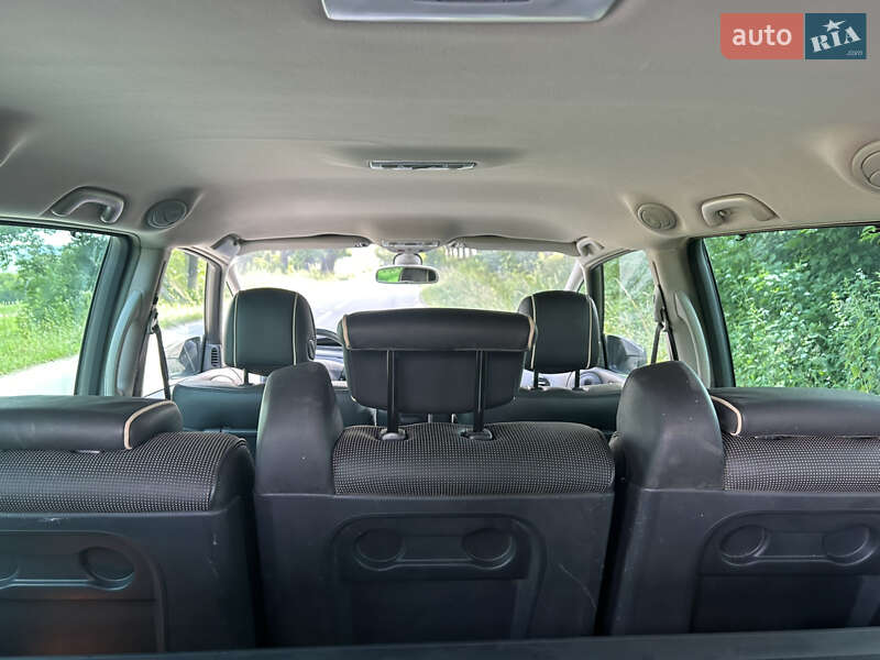 Минивэн Renault Espace 2012 в Перемышлянах