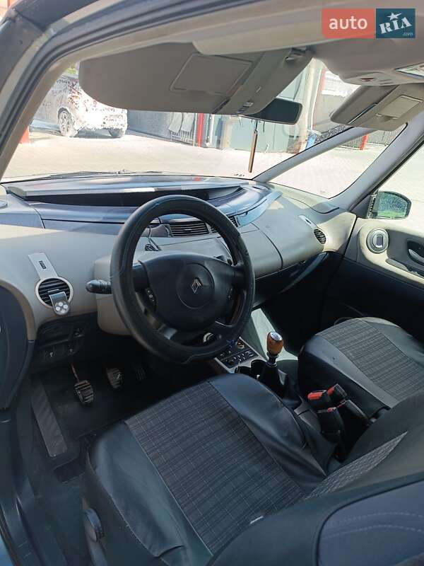 Минивэн Renault Espace 2004 в Бориславе