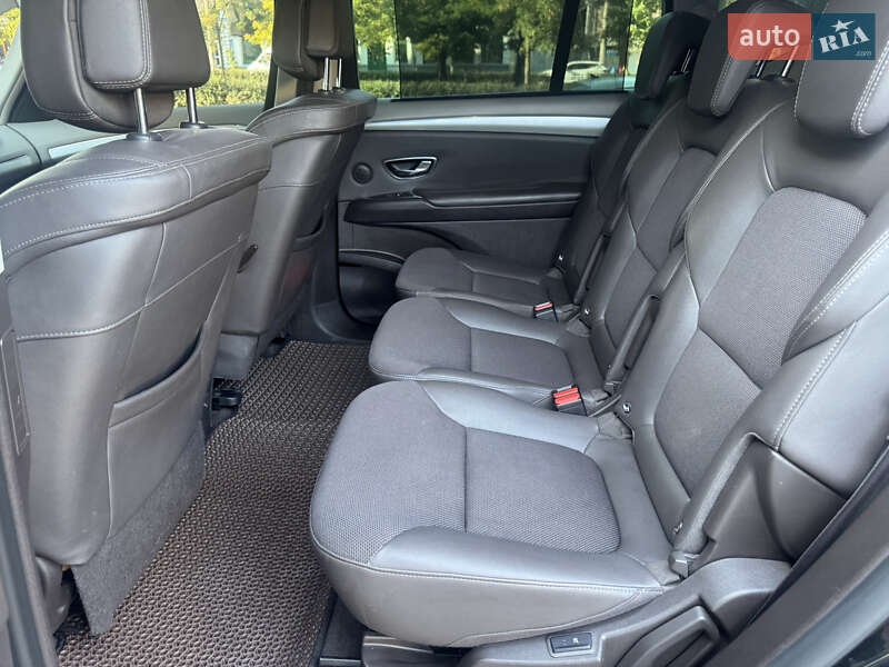 Минивэн Renault Espace 2015 в Николаеве