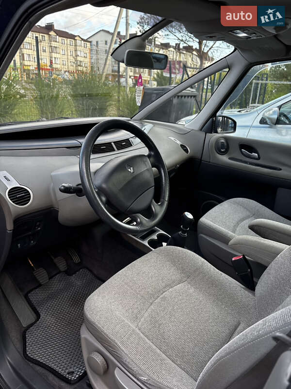 Минивэн Renault Espace 2005 в Ровно