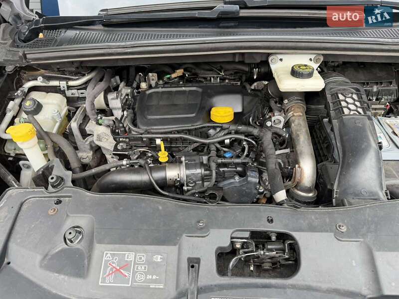 Мінівен Renault Espace 2015 в Миколаєві фото 61 Мінівен Renault Espace 2015 в Миколаєві