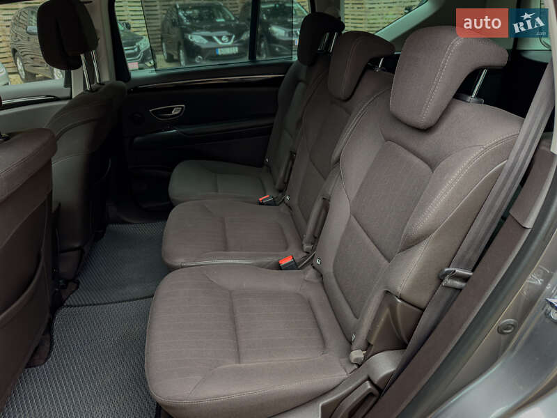 Мінівен Renault Espace 2015 в Бродах