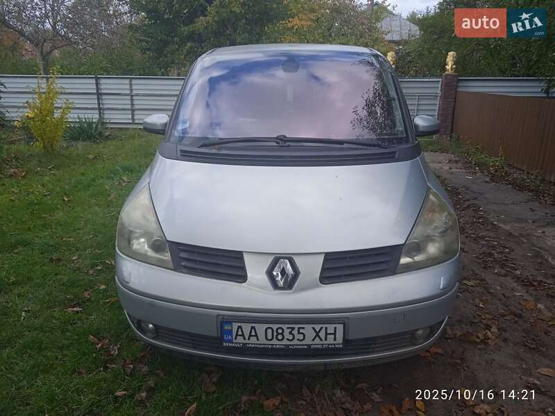 Минивэн Renault Espace 2003 в Гайсине