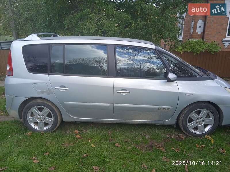 Минивэн Renault Espace 2003 в Гайсине