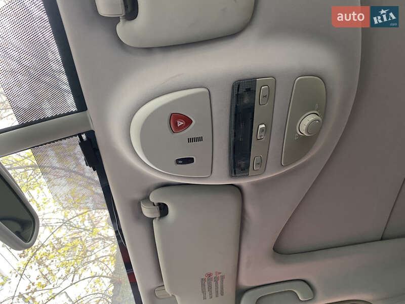 Минивэн Renault Espace 2004 в Черкассах фото 23 Минивэн Renault Espace 2004 в Черкассах