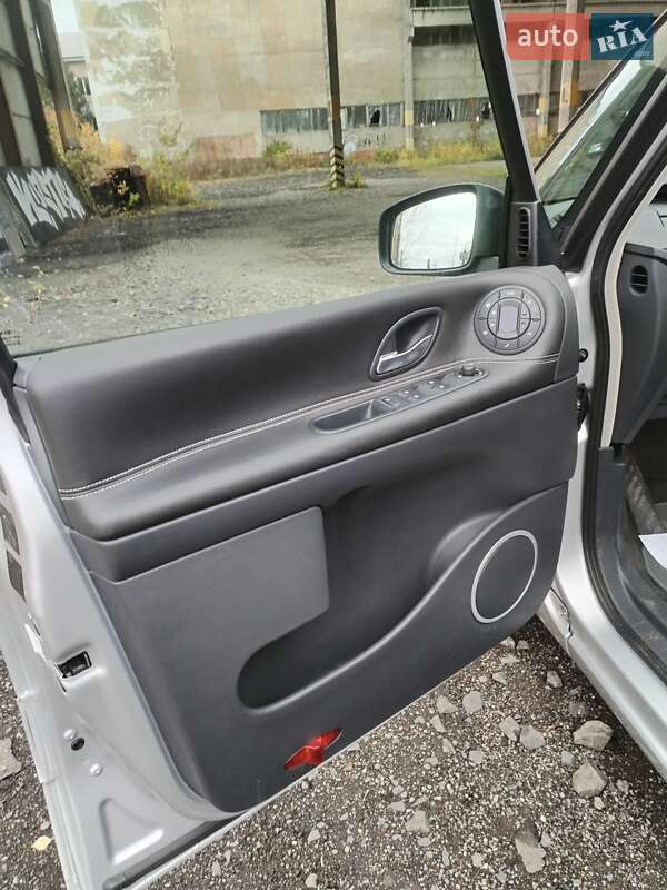 Минивэн Renault Espace 2013 в Луцке фото 20 Минивэн Renault Espace 2013 в Луцке