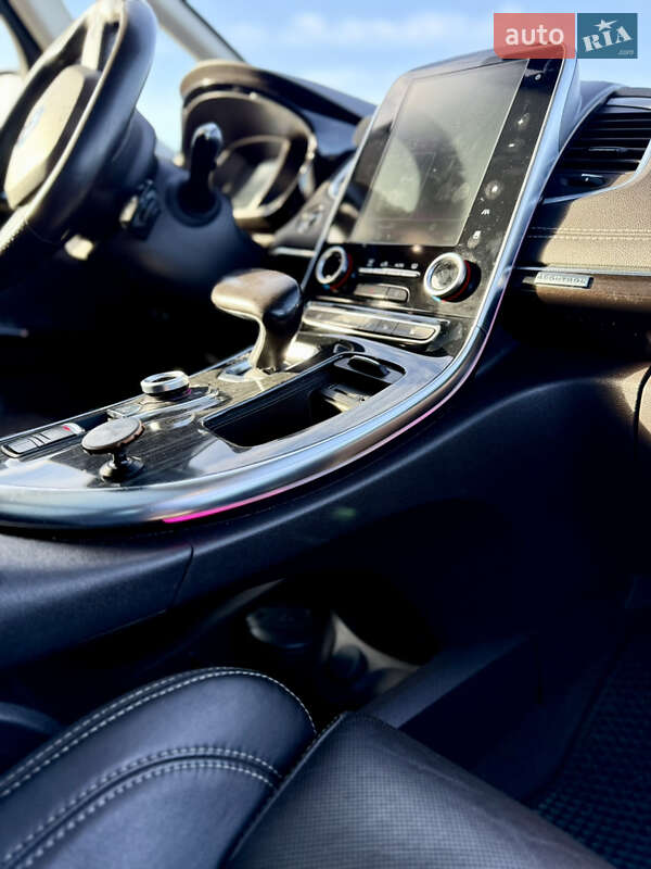 Мінівен Renault Espace 2015 в Новояворівську фото 48 Мінівен Renault Espace 2015 в Новояворівську