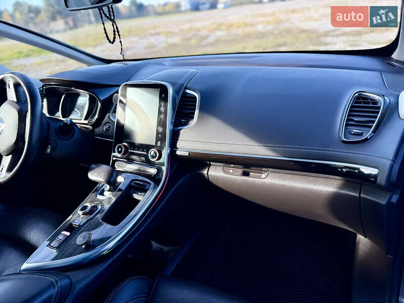 Мінівен Renault Espace 2015 в Новояворівську фото 49 Мінівен Renault Espace 2015 в Новояворівську