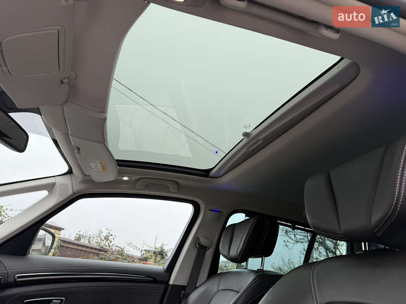 Мінівен Renault Espace 2015 в Луцьку