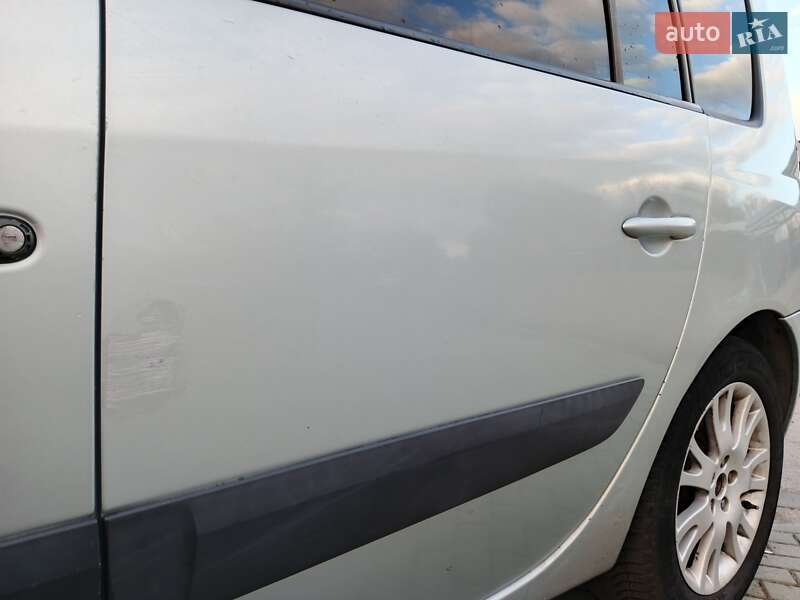 Минивэн Renault Espace 2004 в Запорожье фото 8 Минивэн Renault Espace 2004 в Запорожье