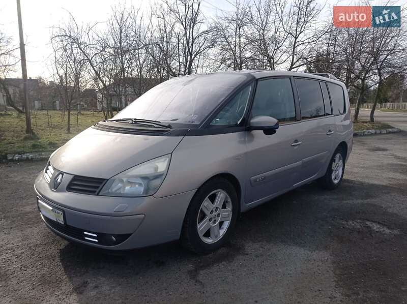 Минивэн Renault Espace 2004 в Долине