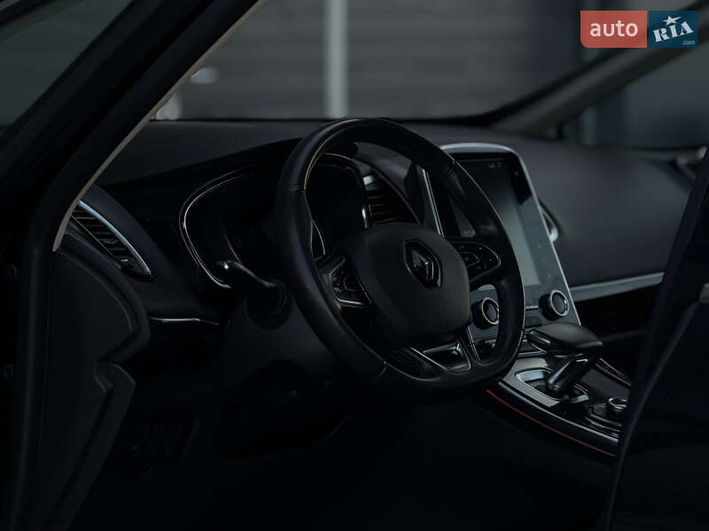 Мінівен Renault Espace 2016 в Дубні