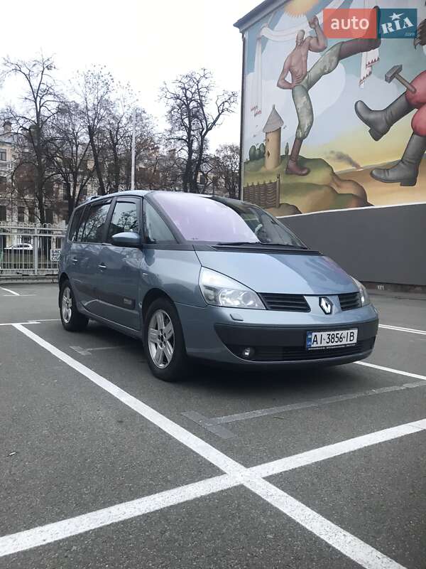 Минивэн Renault Espace 2004 в Киеве
