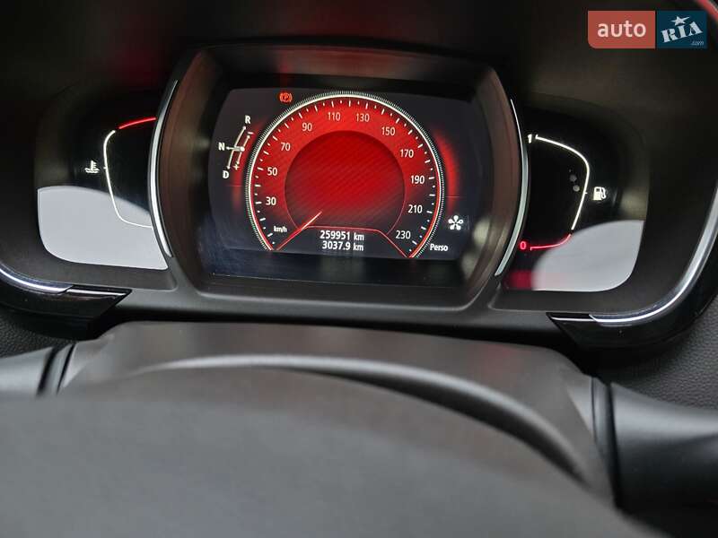 Мінівен Renault Espace 2015 в Києві фото 11 Мінівен Renault Espace 2015 в Києві