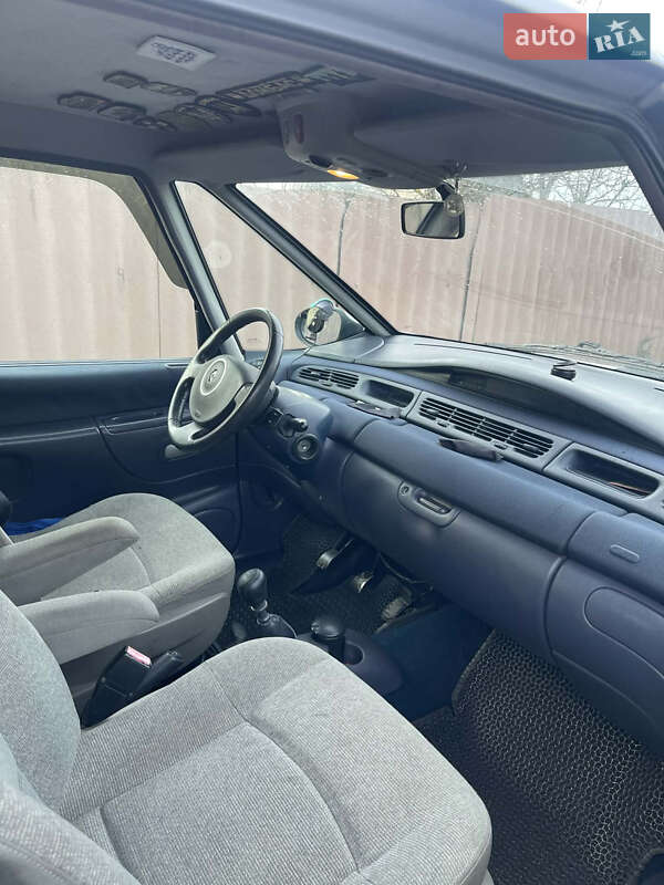 Минивэн Renault Espace 2000 в Островке