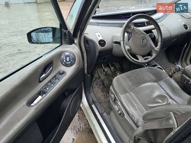 Минивэн Renault Espace 2004 в Снигиревке