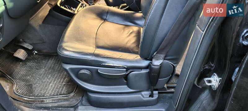 Мінівен Renault Espace 2011 в Львові фото 26 Мінівен Renault Espace 2011 в Львові