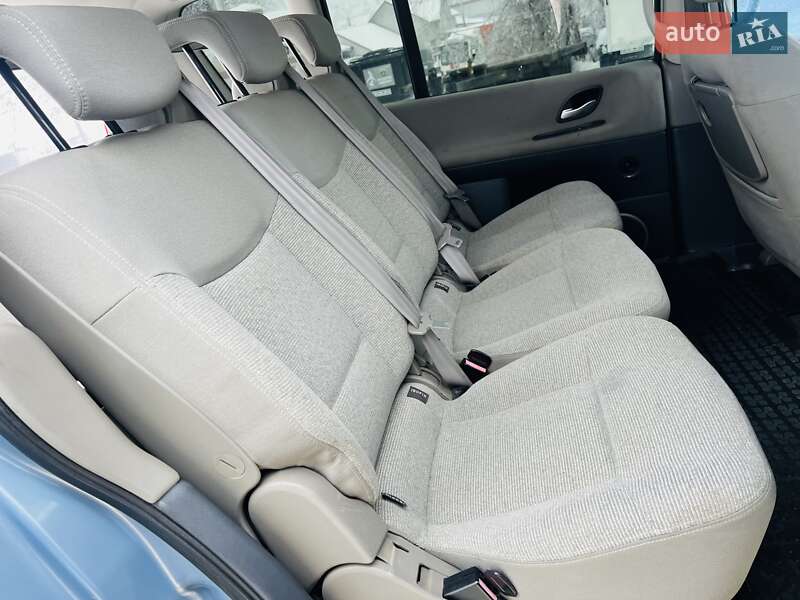 Минивэн Renault Espace 2003 в Черновцах