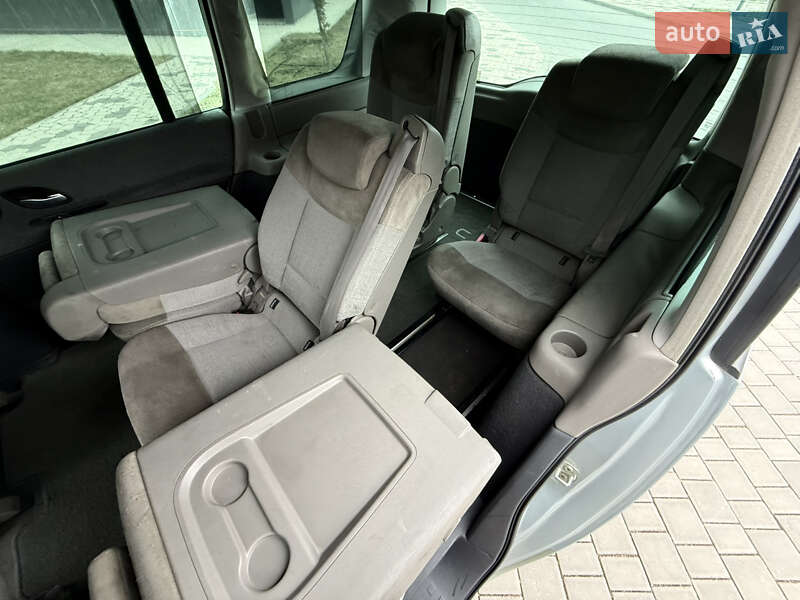 Мінівен Renault Espace 2004 в Одесі фото 73 Мінівен Renault Espace 2004 в Одесі