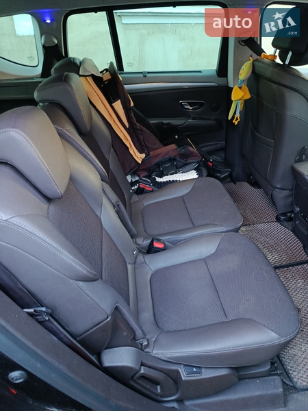 Минивэн Renault Espace 2015 в Кременце