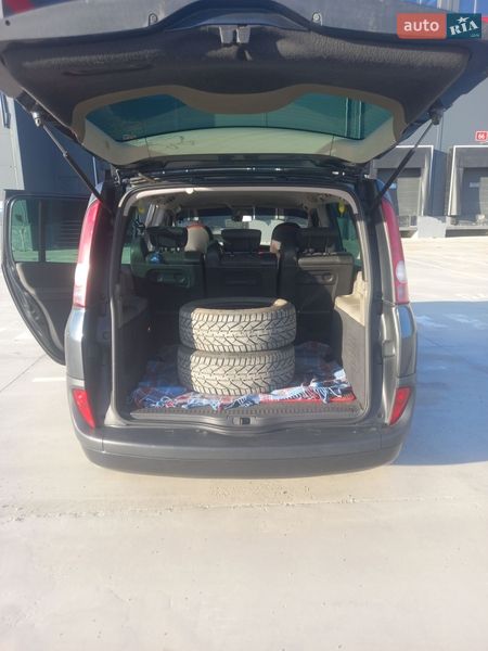 Мінівен Renault Espace 2004 в Перемишлянах