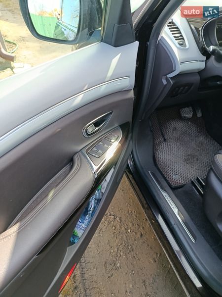 Минивэн Renault Espace 2015 в Кременце