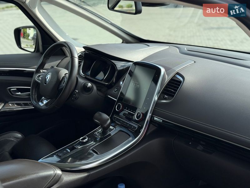 Мінівен Renault Espace 2015 в Ужгороді