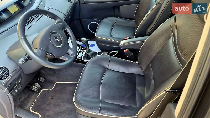 Минивэн Renault Espace 2013 в Ровно