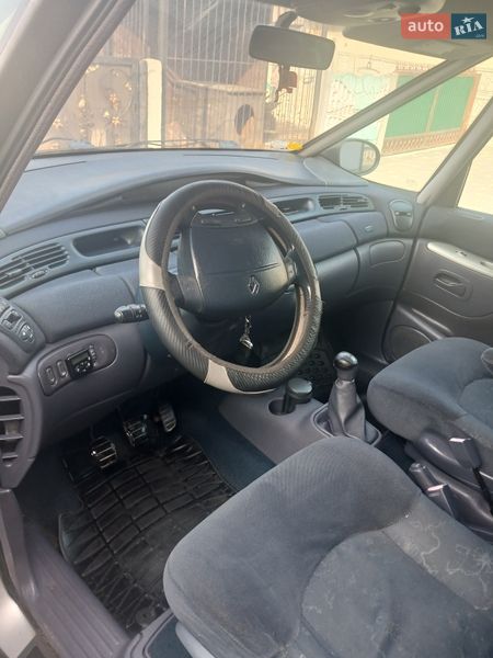Минивэн Renault Espace 2001 в Львове