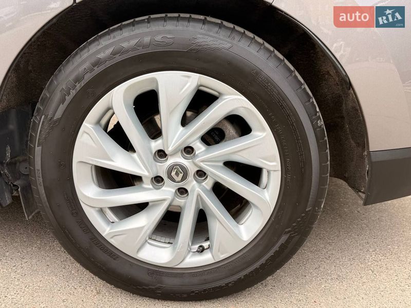 Минивэн Renault Espace 2015 в Киеве фото 20 Минивэн Renault Espace 2015 в Киеве