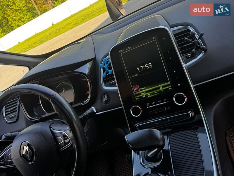 Минивэн Renault Espace 2015 в Луцке
