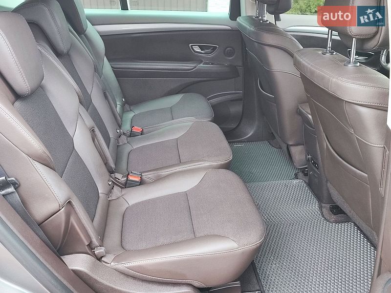 Минивэн Renault Espace 2016 в Одессе