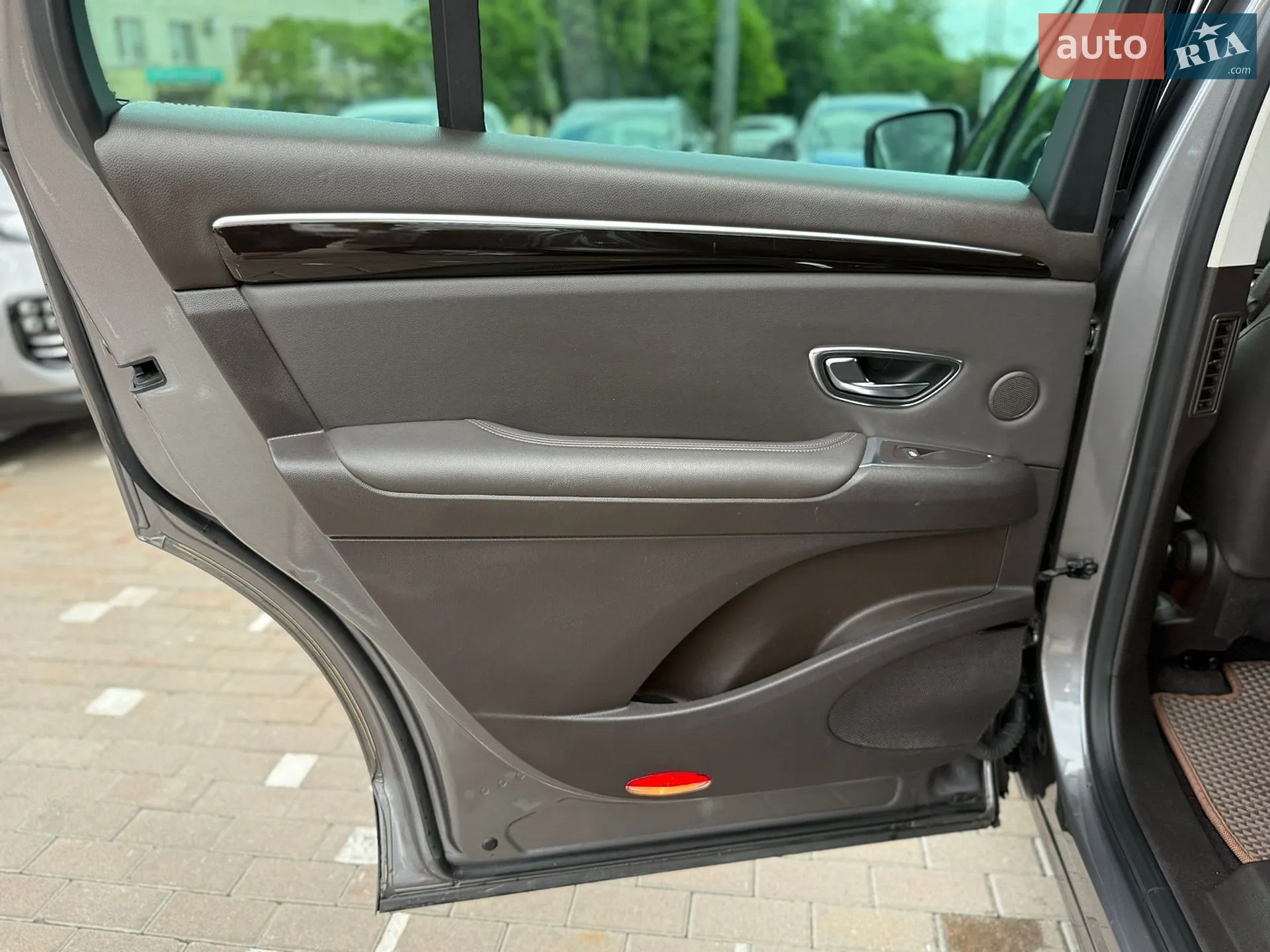 2015 Renault Espace - мініатюра 18