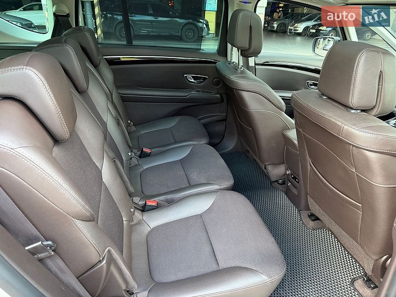Минивэн Renault Espace 2016 в Киеве