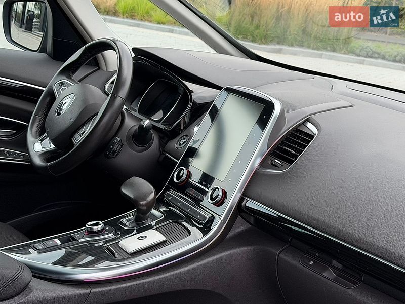 Минивэн Renault Espace 2016 в Дубно
