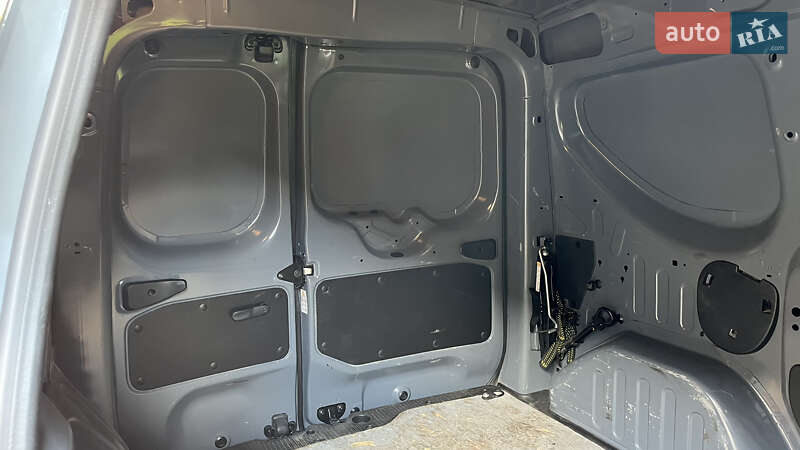 Другие грузовики Renault Express 2024 в Киеве