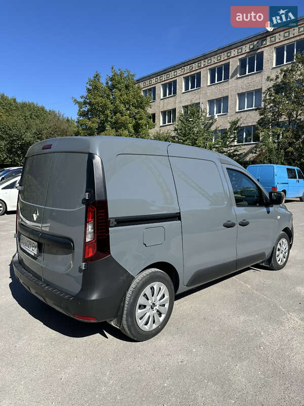 Грузовой фургон Renault Express 2023 в Тернополе