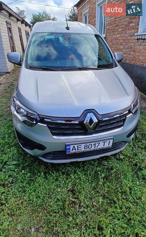 Мінівен Renault Express 2022 в Устинівці