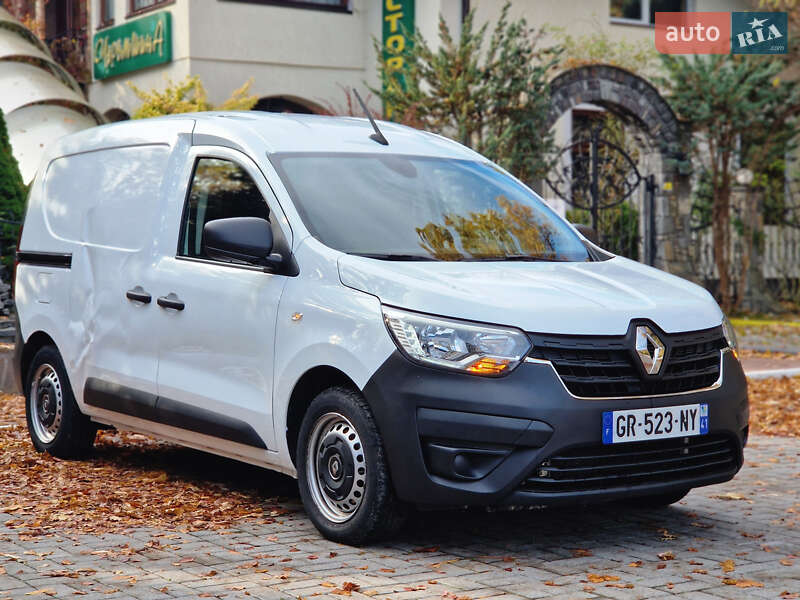 Грузовой фургон Renault Express 2023 в Дрогобыче