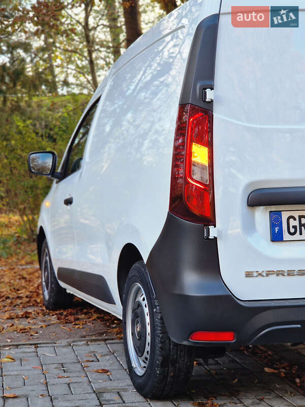 Грузовой фургон Renault Express 2023 в Дрогобыче