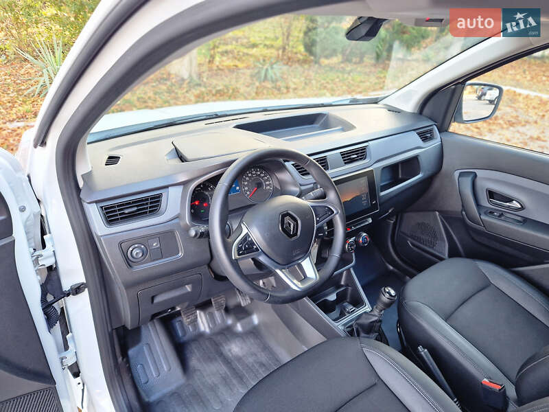 Грузовой фургон Renault Express 2023 в Дрогобыче