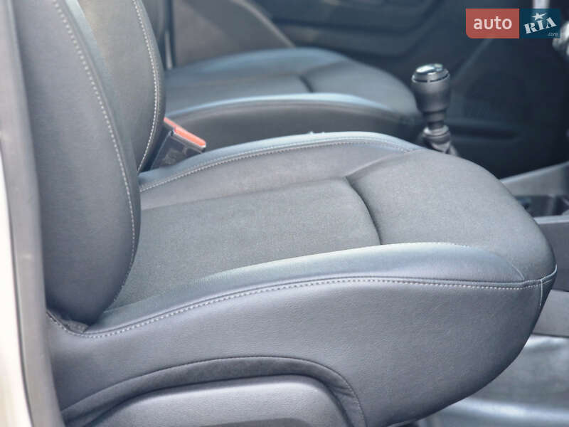 Грузовой фургон Renault Express 2023 в Дрогобыче