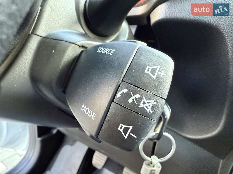 Мінівен Renault Express 2023 в Одесі фото 51 Мінівен Renault Express 2023 в Одесі