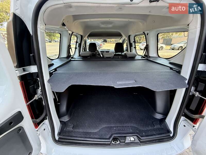 Мінівен Renault Express 2023 в Одесі фото 55 Мінівен Renault Express 2023 в Одесі