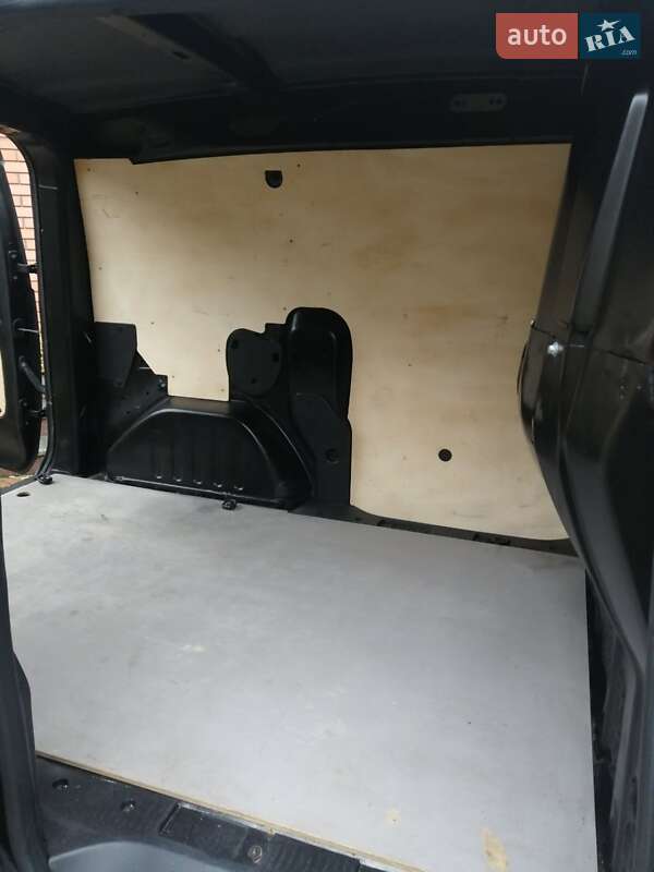 Вантажний фургон Renault Express 2021 в Умані