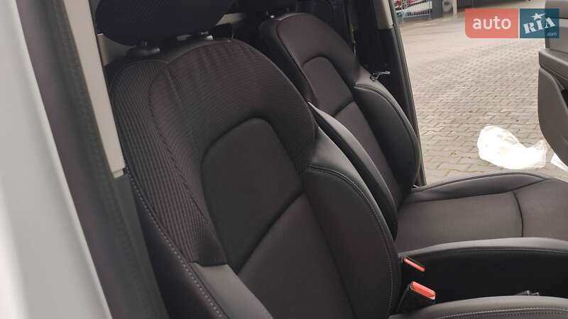 Вантажний фургон Renault Express 2023 в Дрогобичі